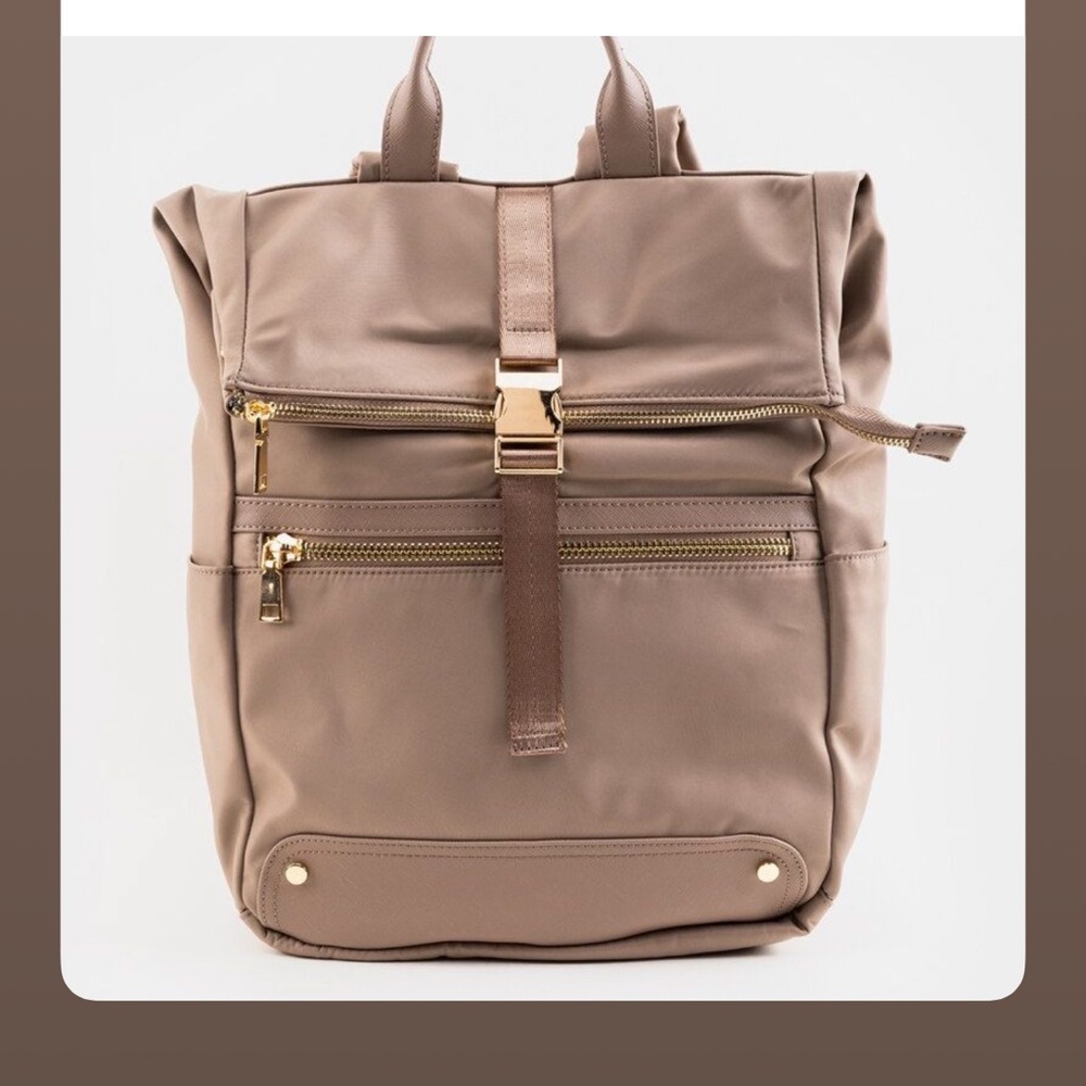 Francesca’s backpack, used 2 times. Super cute!